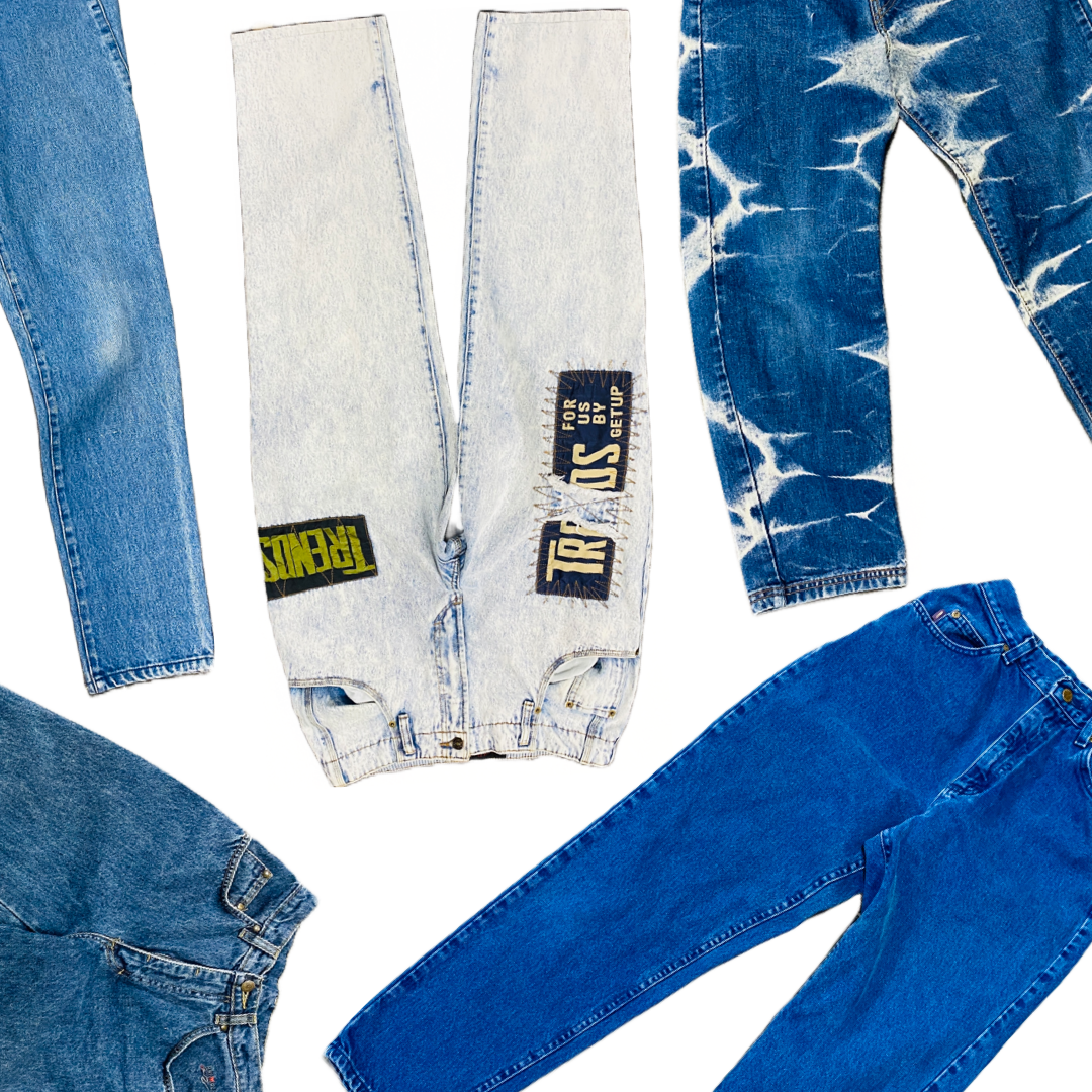 
                  
                    25 x High Waisted Jeans - Blues
                  
                